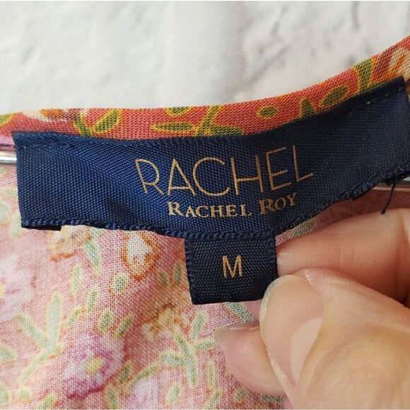 RACHEL BY RACHEL ROY Flutter Sleeve Floral Top - Picture 4 of 7